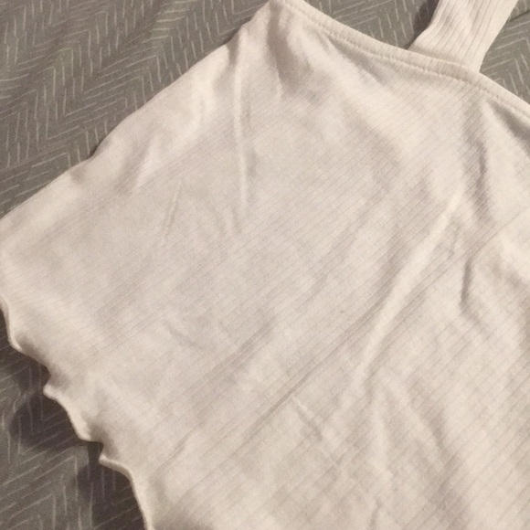 American Eagle Crop Top - Picture 4 of 8